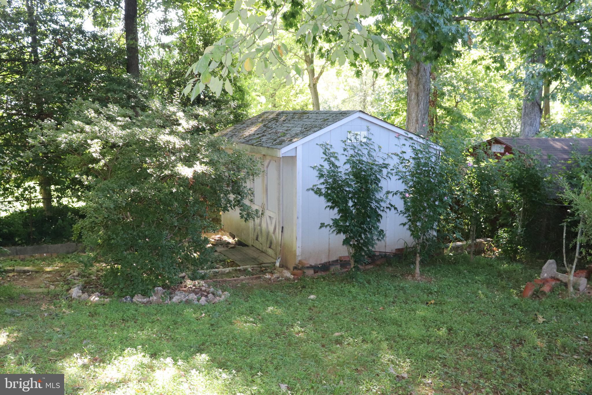 3809 Ridge Road Annandale, VA 22003 - Photo 34 of 40 Gallery Image 34