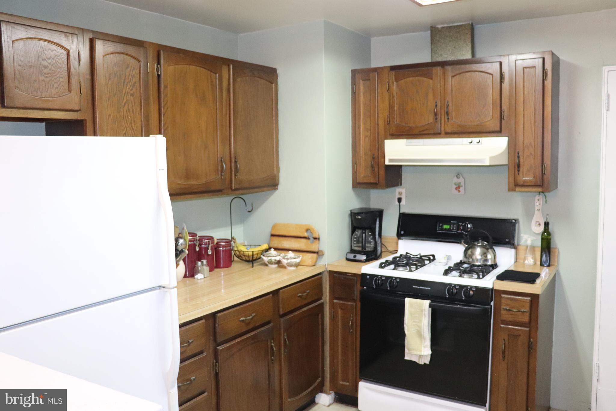 3809 Ridge Road Annandale, VA 22003 - Photo 5 of 40 Gallery Image 5