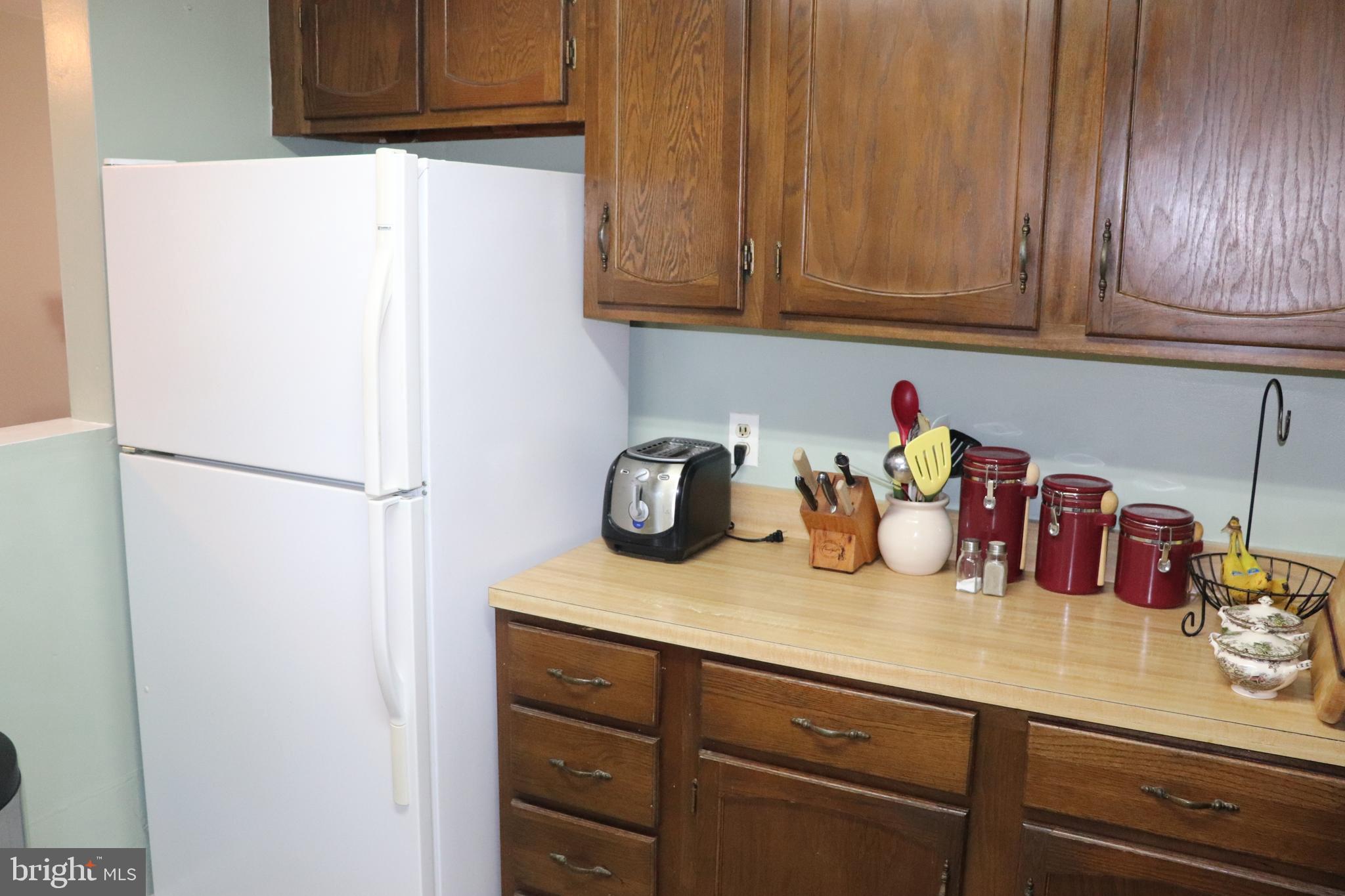 3809 Ridge Road Annandale, VA 22003 - Photo 7 of 40 Gallery Image 7