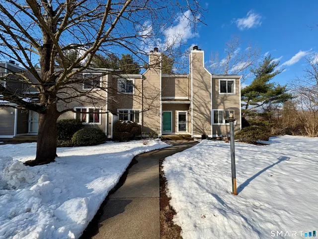 $195,000 | 60 Old Town Road, Unit 35, Vernon, CT 06066