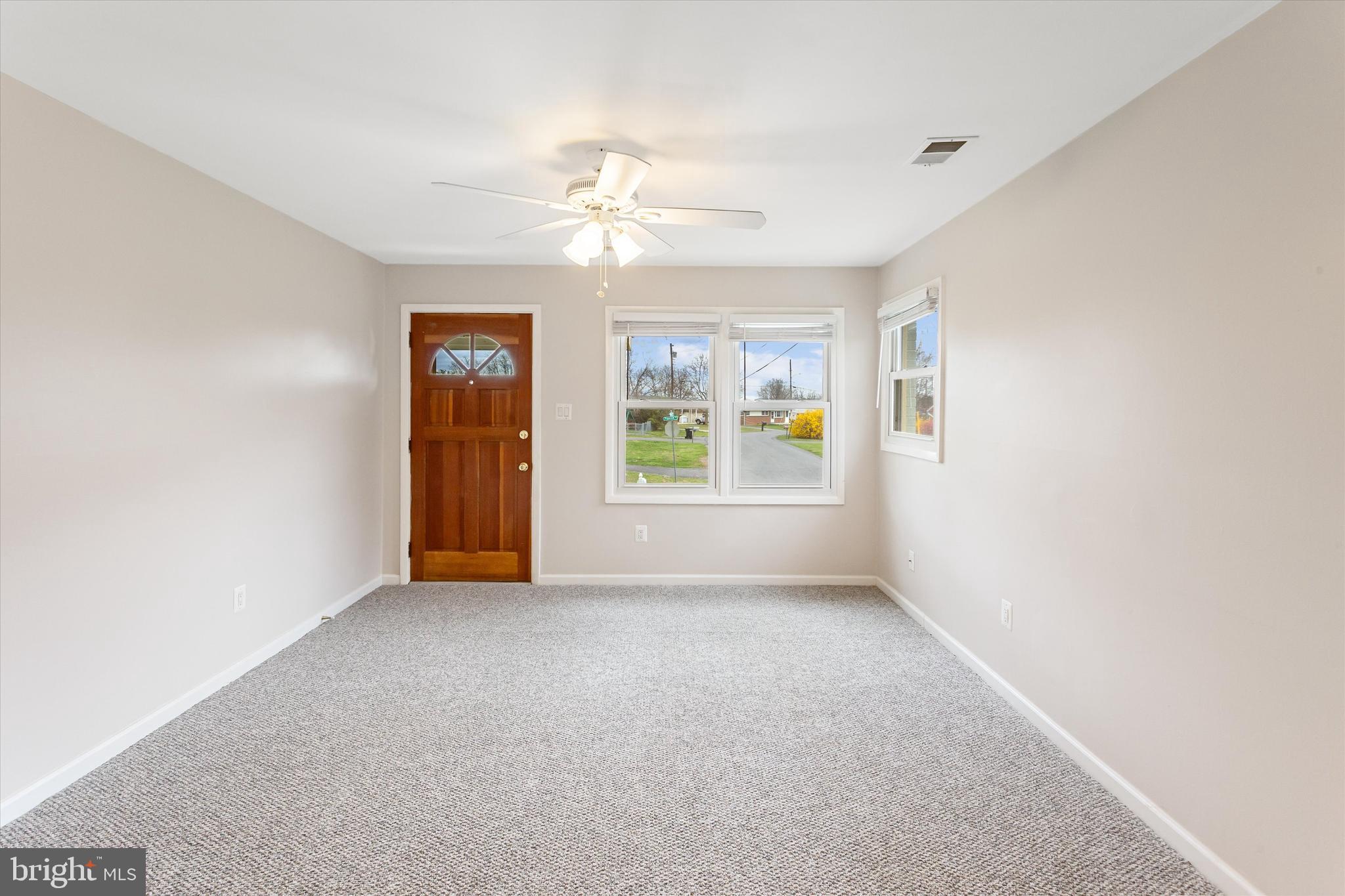 3113 Papermill Road Winchester, VA 22601 - Photo 6 of 20 Gallery Image 6