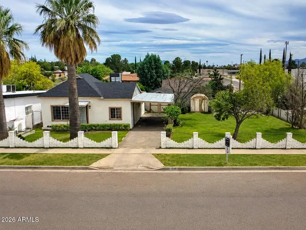 $189,000 | 711 East 3rd Street, Douglas, AZ 85607