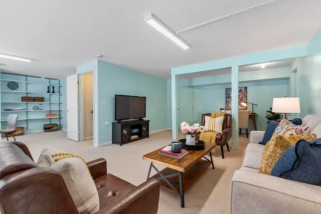 $569,000 | 30 Brewster Lane, Unit 30, Acton, MA 01720