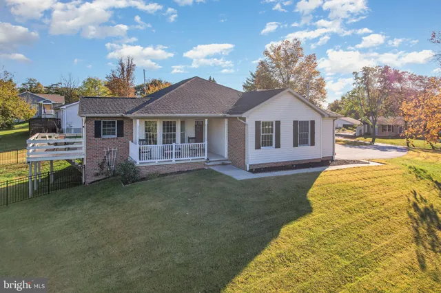 $354,900 | 22 Pemberton Drive, East Berlin, PA 17316