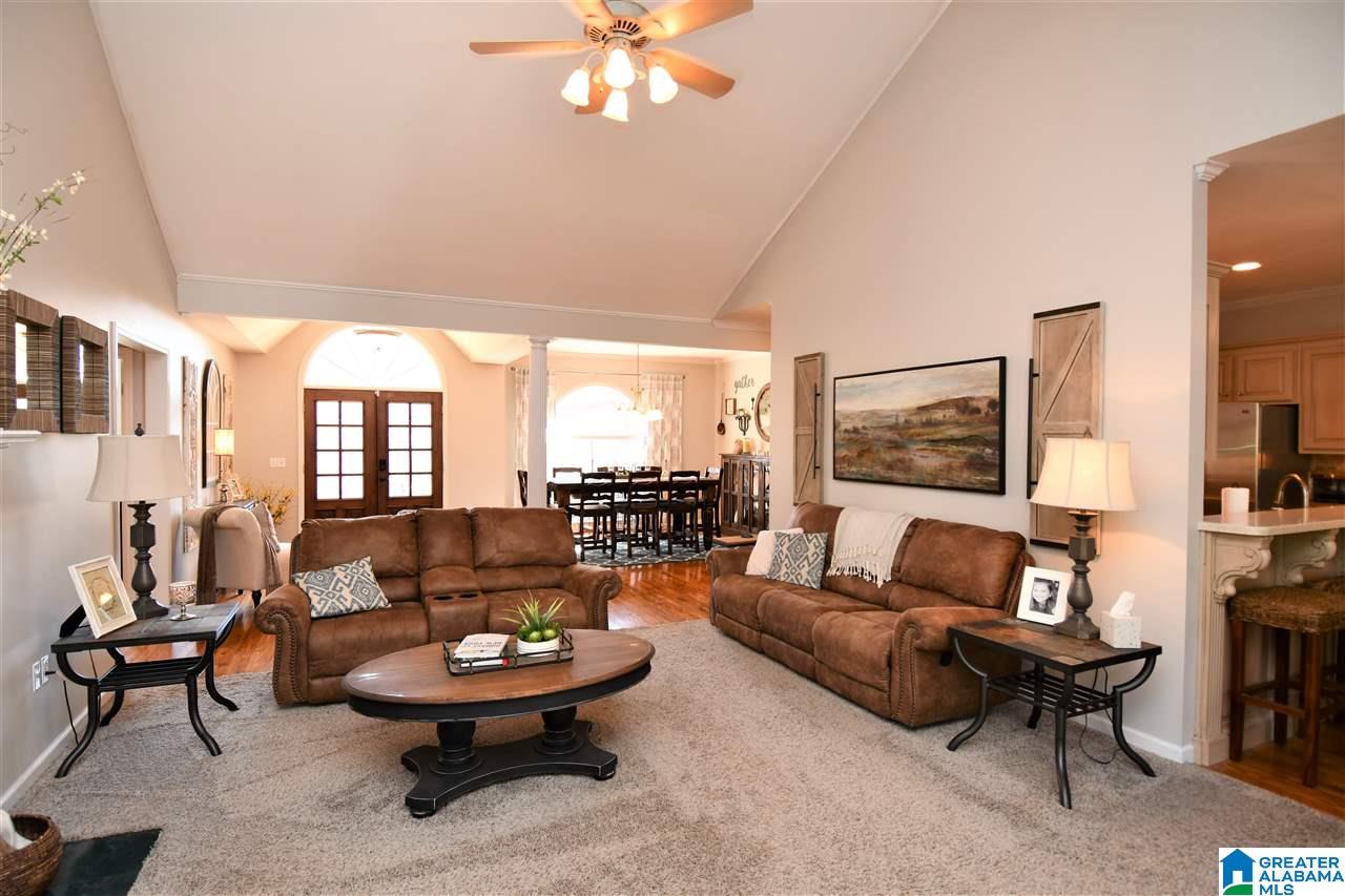 2065 Clinton Place Gadsden, AL 35903 - Photo 11 of 48