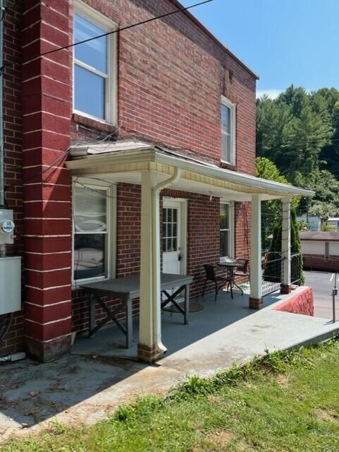 8353 Main Street Pound, VA 24279 - Photo 2 of 17 Miles 3