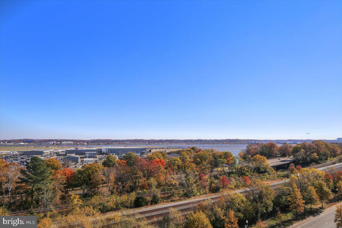3650 South Glebe Road, Unit 157 Arlington, VA 22202 - Photo 40 of 54 Rooftop river views!