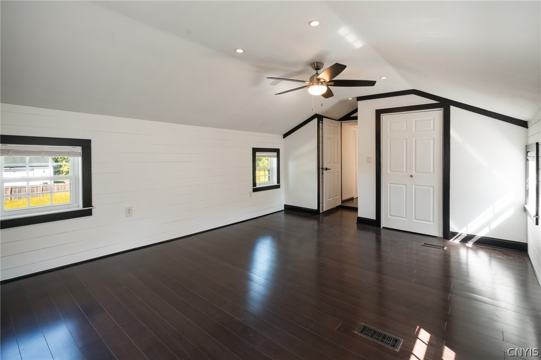 8403 Gaskin Road Clay, NY 13027 - Photo 30 of 36