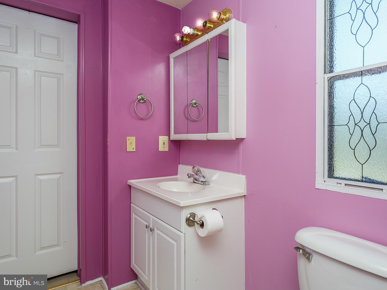 2228 Partlow Road Beaverdam, VA 23015 - Photo 14 of 30 Bath (Master)