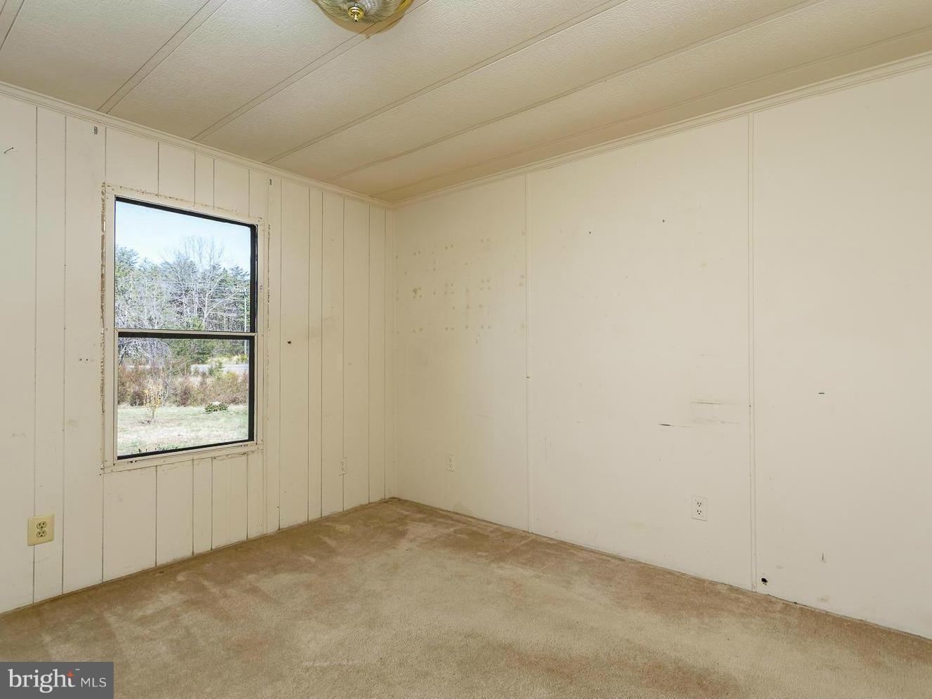 2228 Partlow Road Beaverdam, VA 23015 - Photo 22 of 30 Bedroom