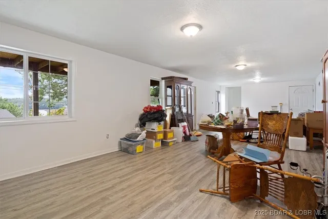 $325,000 | 250 De Young Drive, Climax Springs, MO 65324