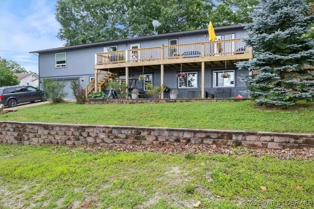 $325,000 | 250 De Young Drive, Climax Springs, MO 65324