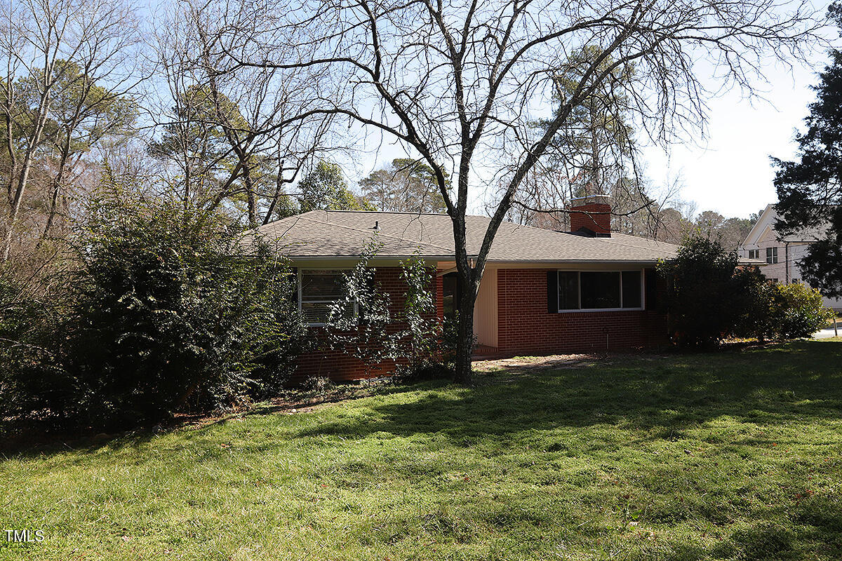 3025 Hope Valley Road Durham, NC 27707 - Photo 3 of 41 3025 Hope Valley RoadB