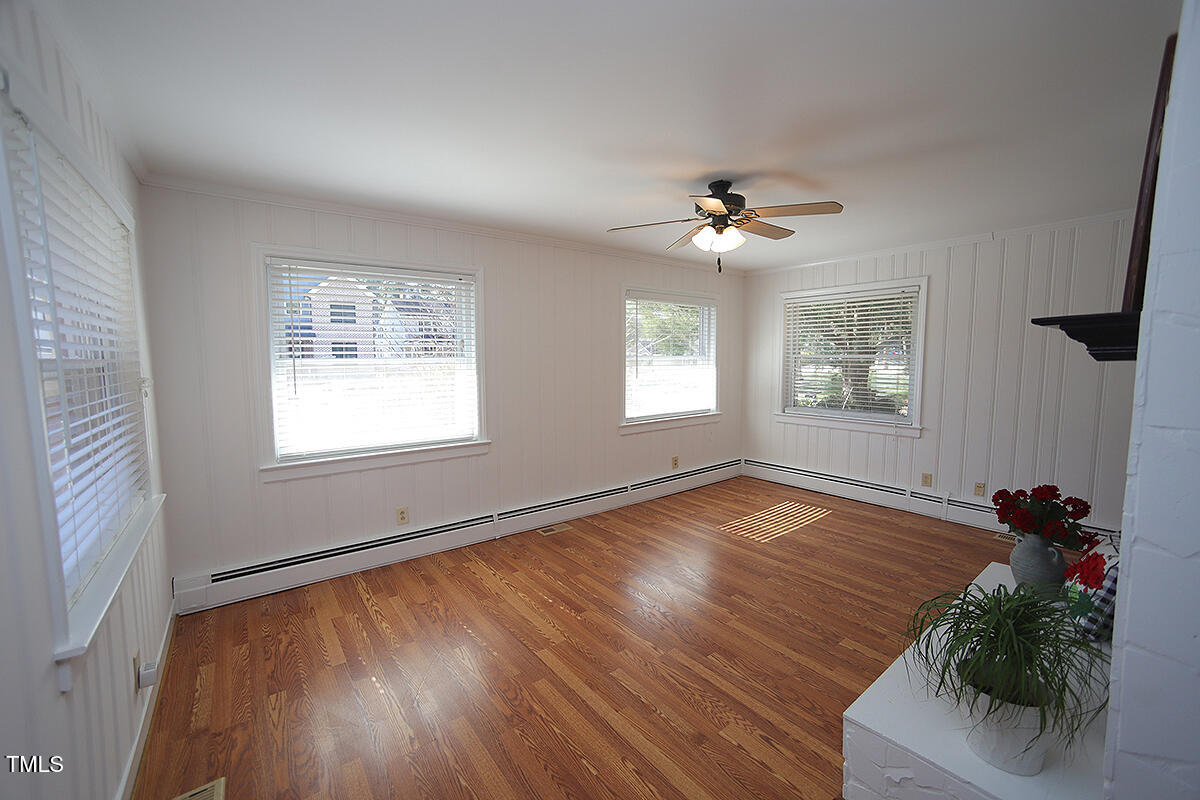 3025 Hope Valley Road Durham, NC 27707 - Photo 8 of 41 3025 Hope Valley RoadF