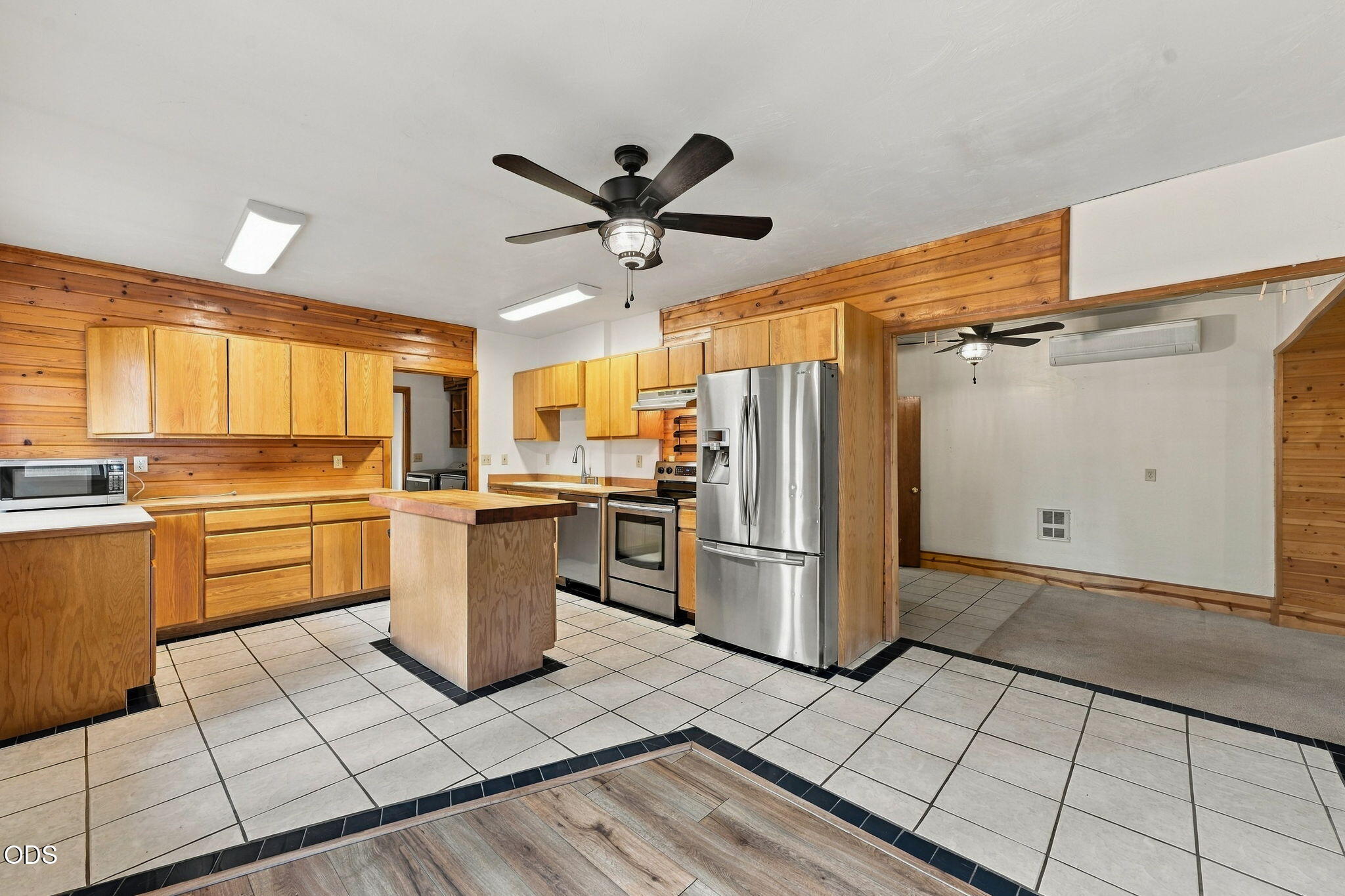 19202 Cherokee Road Bend, OR 97702 - Photo 11 of 42 Gallery Image 11