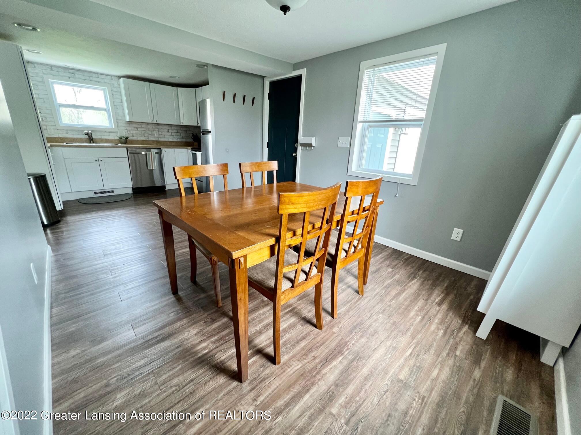 706 Lyons Road Portland, MI 48875 - Photo 10 of 32 IMG_8392