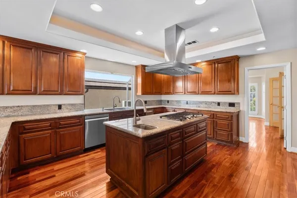$6,300 | 540 West 25th Street, Upland, CA 91784