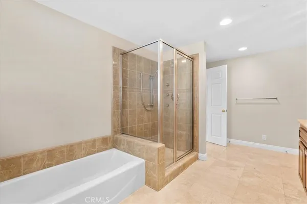 $6,300 | 540 West 25th Street, Upland, CA 91784