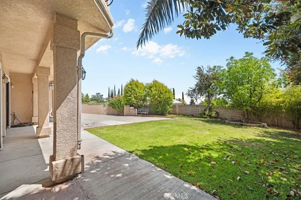 $6,300 | 540 West 25th Street, Upland, CA 91784