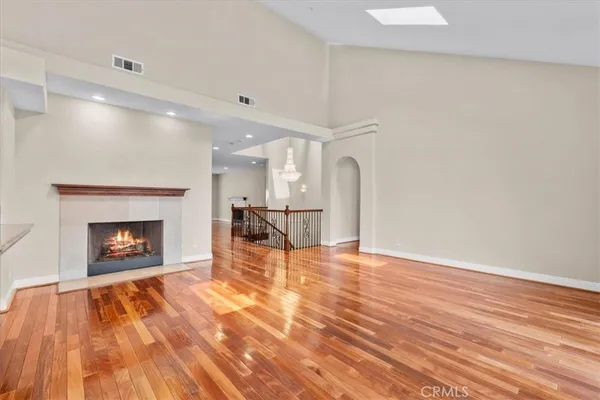 $6,300 | 540 West 25th Street, Upland, CA 91784