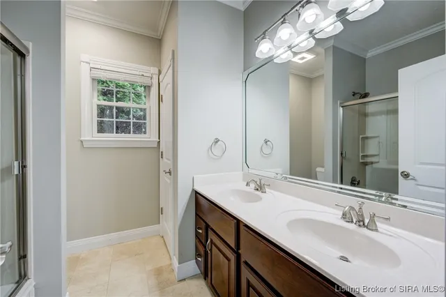 $674,000 | 1846 Hazeltine Way, Henryville, IN 47126