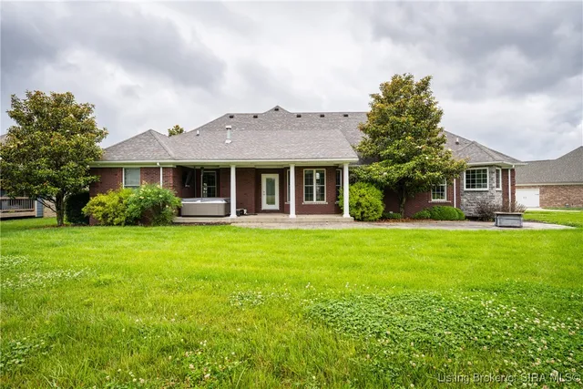 $674,000 | 1846 Hazeltine Way, Henryville, IN 47126