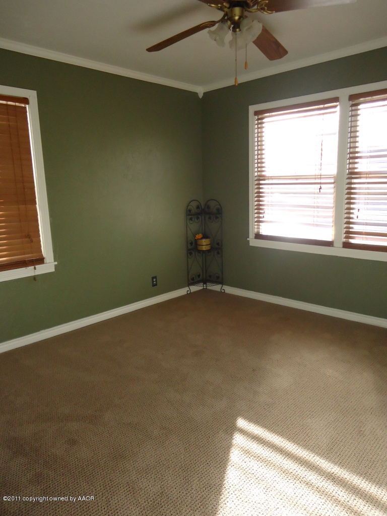 4011 South Lipscomb Street Amarillo, TX 79110 - Photo 5 of 18 Master Bedroom 1