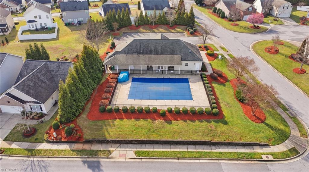 3518 Pebblestone Lane High Point, NC 27265 - Photo 48 of 50 Clubhouse with covered pool