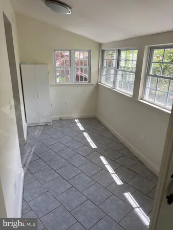 $1,800 | 221 Summit Avenue, Conshohocken, PA 19428