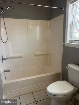 $1,800 | 221 Summit Avenue, Conshohocken, PA 19428