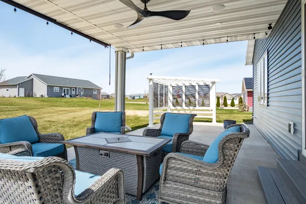 $585,000 | 1506 Bridger Drive, Holmen, WI 54636