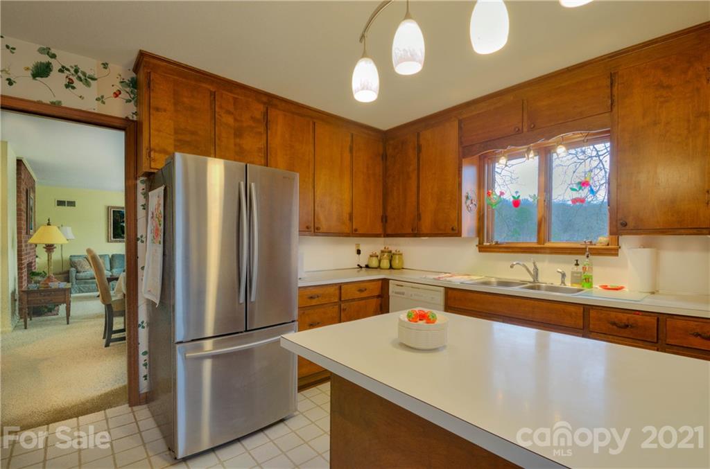 537 Shamrock Road New London, NC 28127 - Photo 10 of 44 Gallery Image 10