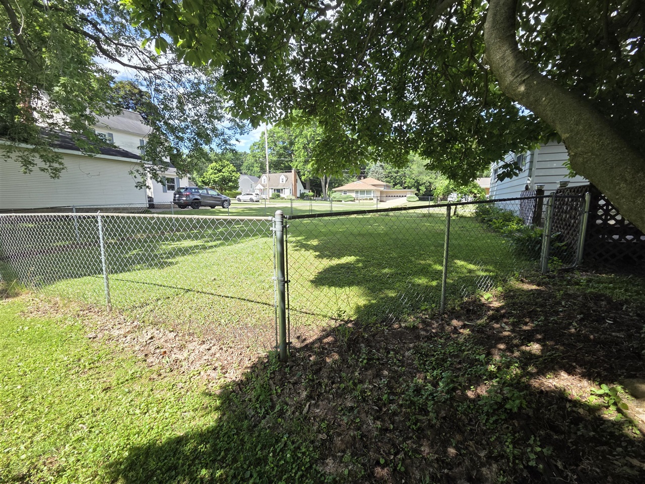 1503 Warren Avenue Jackson, MI 49203 - Photo 4 of 20