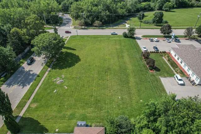 $139,900 | 3001 Theodore Street, Joliet, IL 60435