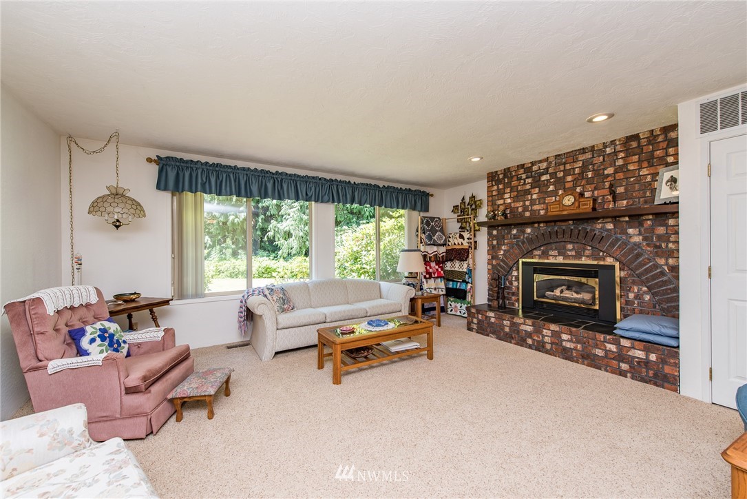 125 North Jensen Road Port Angeles, WA 98362 - Photo 5 of 24 Gallery Image 5