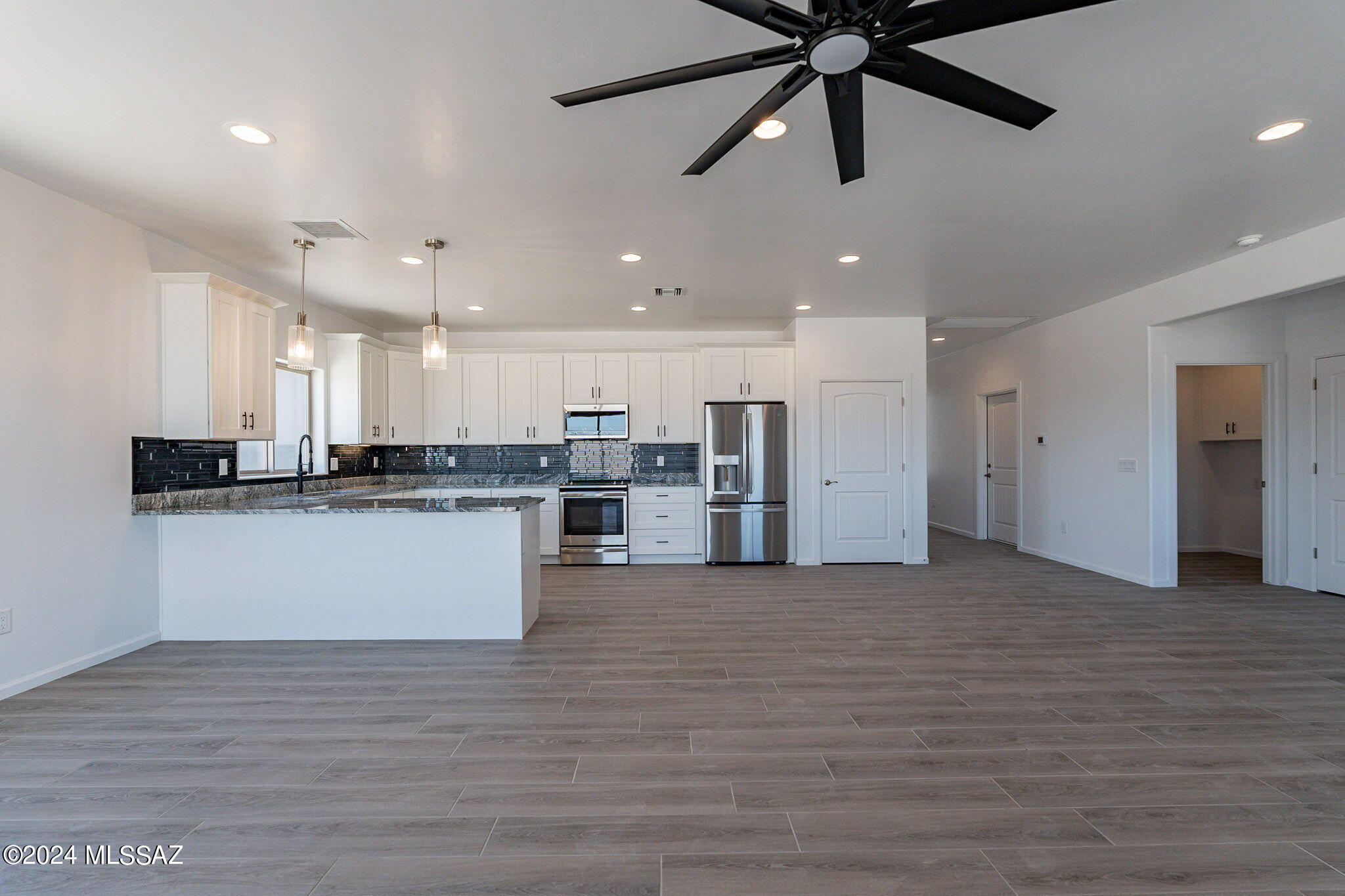 1179 North Range Rider Place Vail, AZ 85641 - Photo 10 of 50