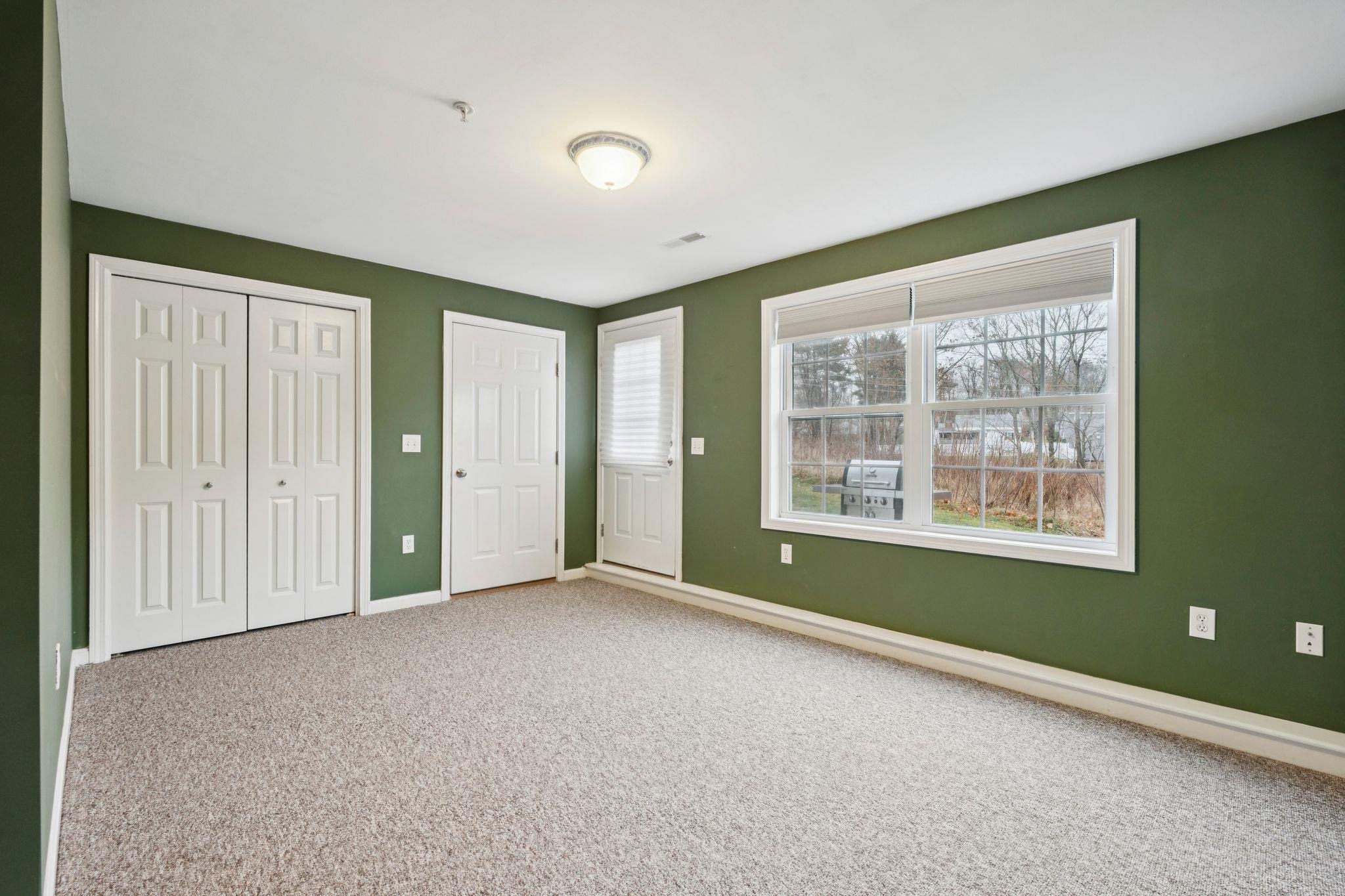 2 Townsend Drive Dover, NH 03820 - Photo 18 of 30