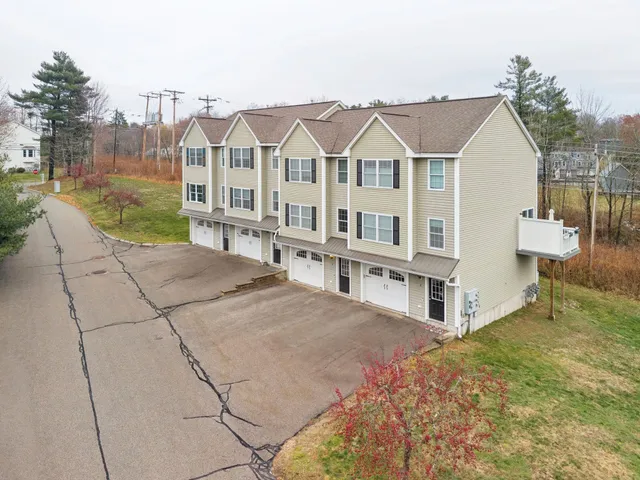 $420,000 | 2 Townsend Drive, Dover, NH 03820