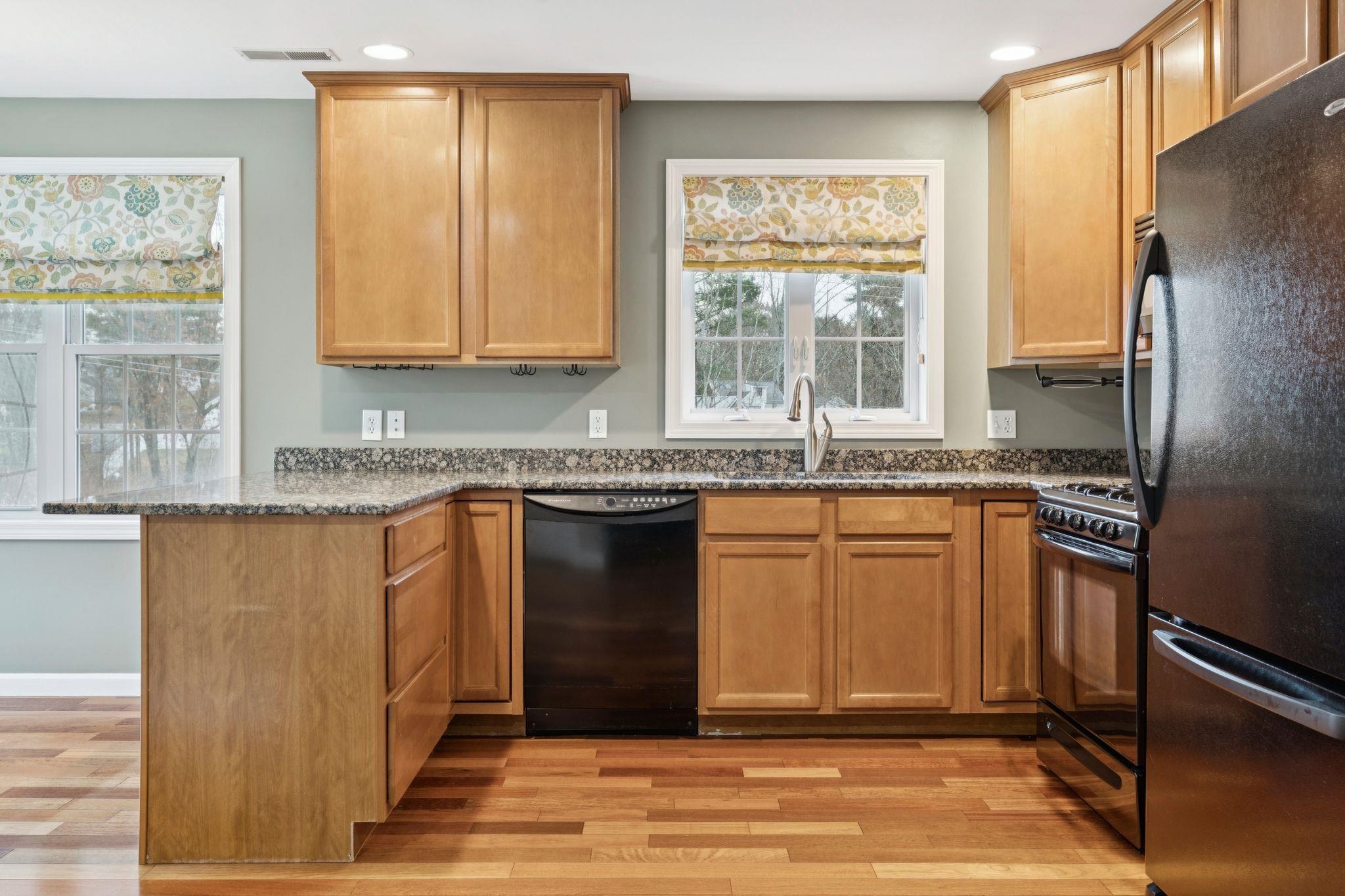 2 Townsend Drive Dover, NH 03820 - Photo 4 of 30