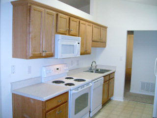 307 Cluster Street Foley, AL 36535 - Photo 6 of 9 Kitchen 2