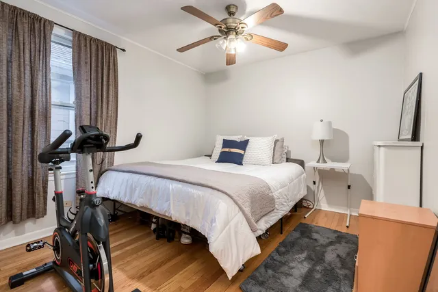 $415,000 | 906 North Humphrey Avenue, Oak Park, IL 60302