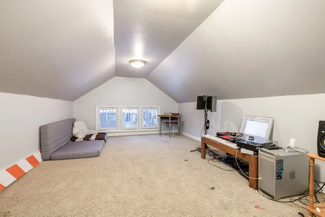 $415,000 | 906 North Humphrey Avenue, Oak Park, IL 60302