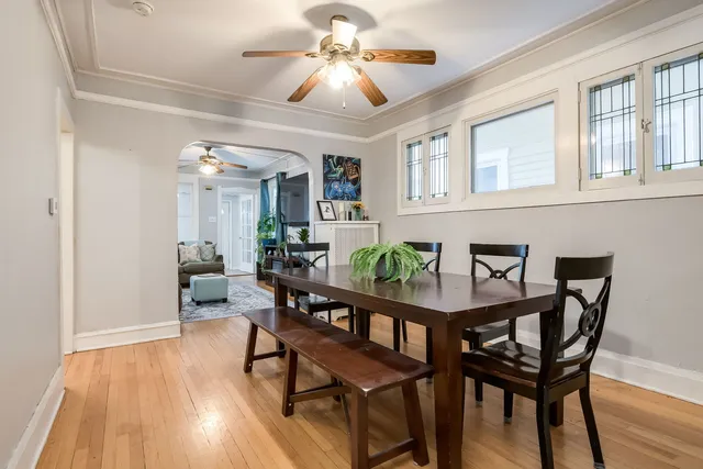 $415,000 | 906 North Humphrey Avenue, Oak Park, IL 60302