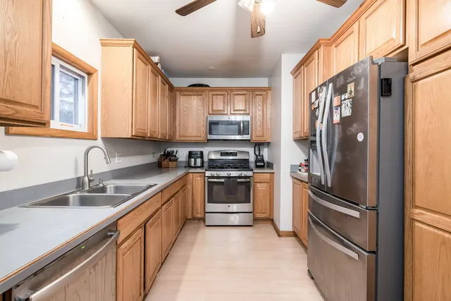 $415,000 | 906 North Humphrey Avenue, Oak Park, IL 60302