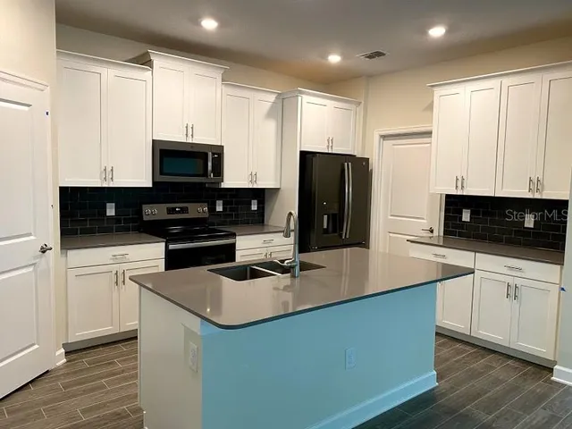 $3,000 | 11440 Satire Street, Orlando, FL 32832