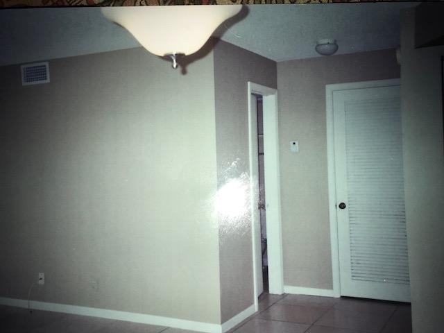 1400 Northwest 45th Street, Unit B5 Pompano Beach, FL 33064 - Photo 8 of 9 a view of a bathroom