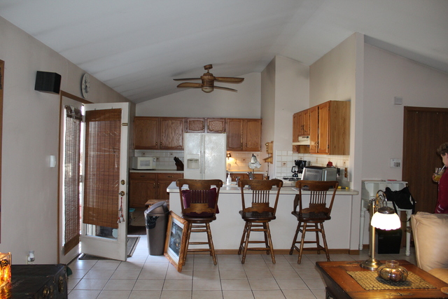 148 Fernwood Road Montgomery, IL 60538 - Photo 8 of 19 a view of a dining room with furniture