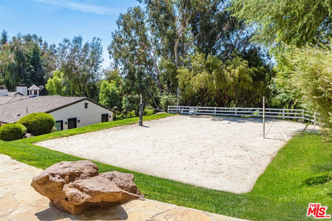 5841 Round Meadow Road Hidden Hills, CA 91302 - Photo 24 of 33 a view of backyard
