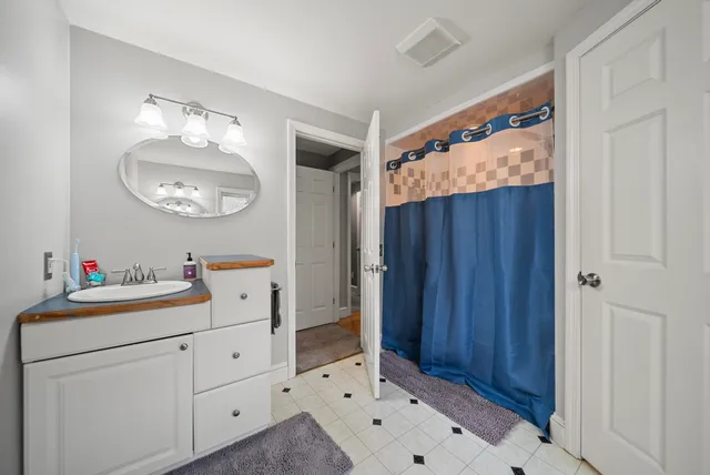 $699,999 | 30 Robbins Road, Wilton, NH 03086