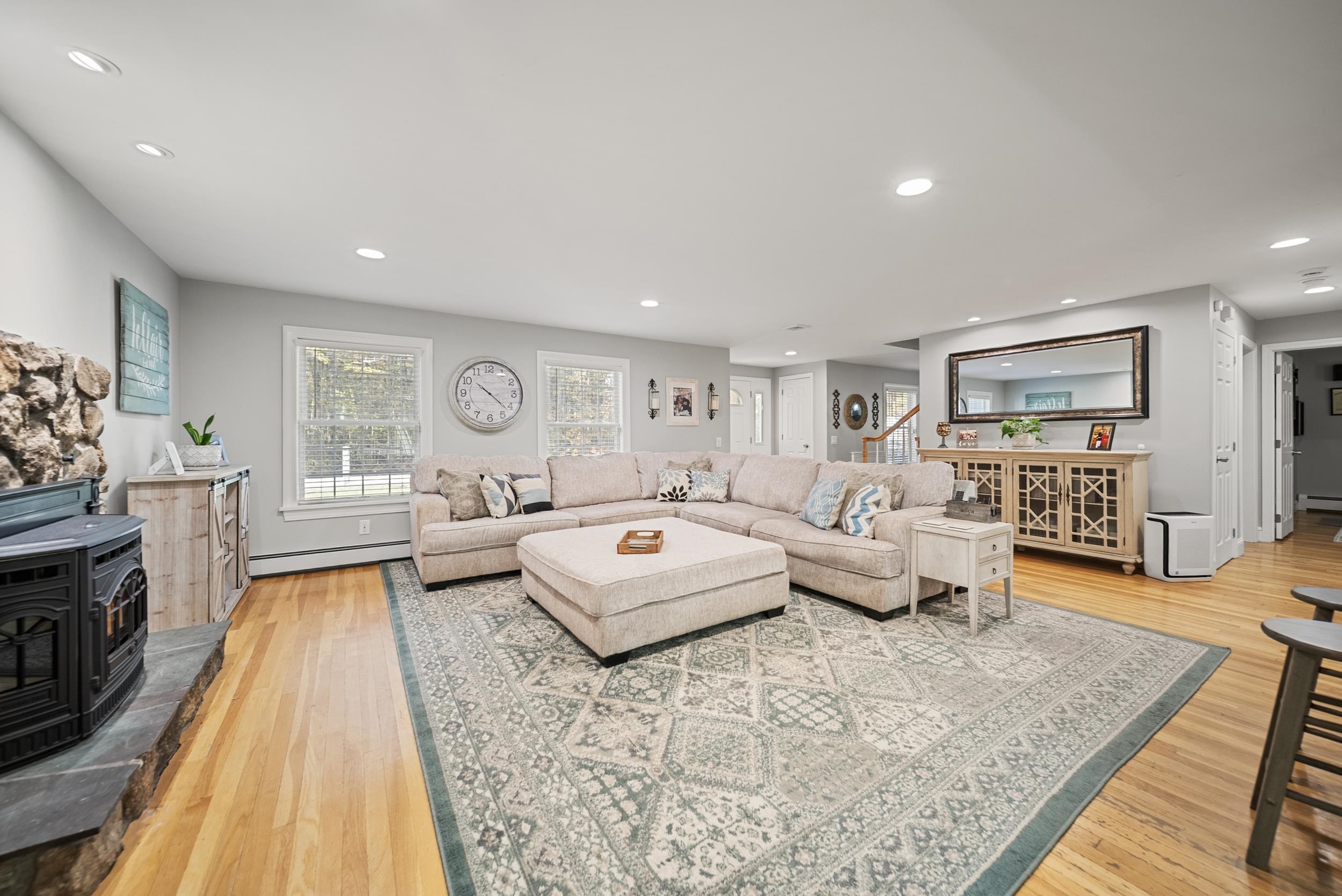 30 Robbins Road Wilton, NH 03086 - Photo 8 of 49